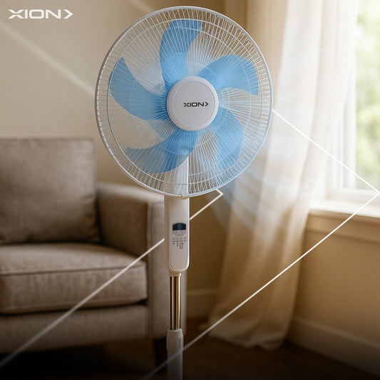 Ventilador De Pie Con Cotrol Slim Design Xion Xi-v180 Cantidad De Aspas 5 Estructura Blanco Aspas Celeste Diámetro 45 Cm