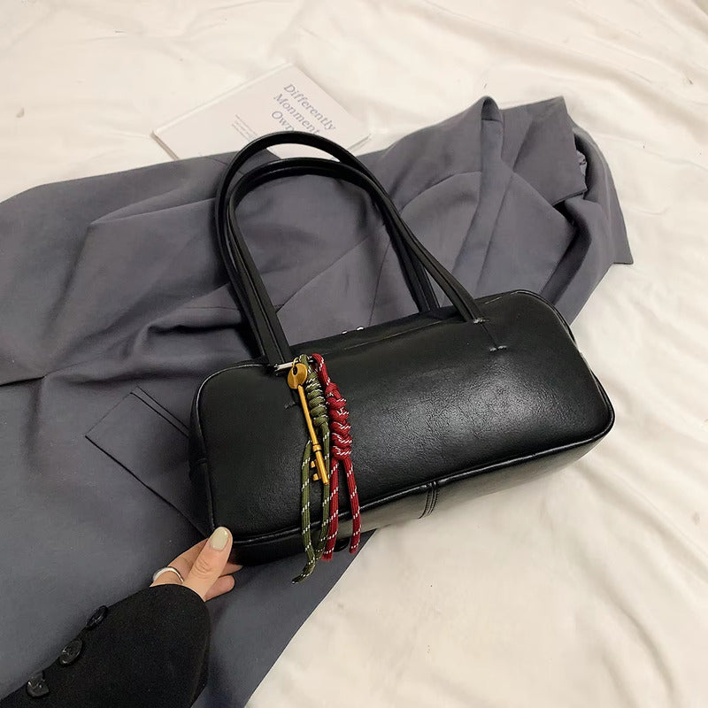 Carteras De Dama Bolsos Para Mujeres Bandoleras Capitoneadas Negro Liso