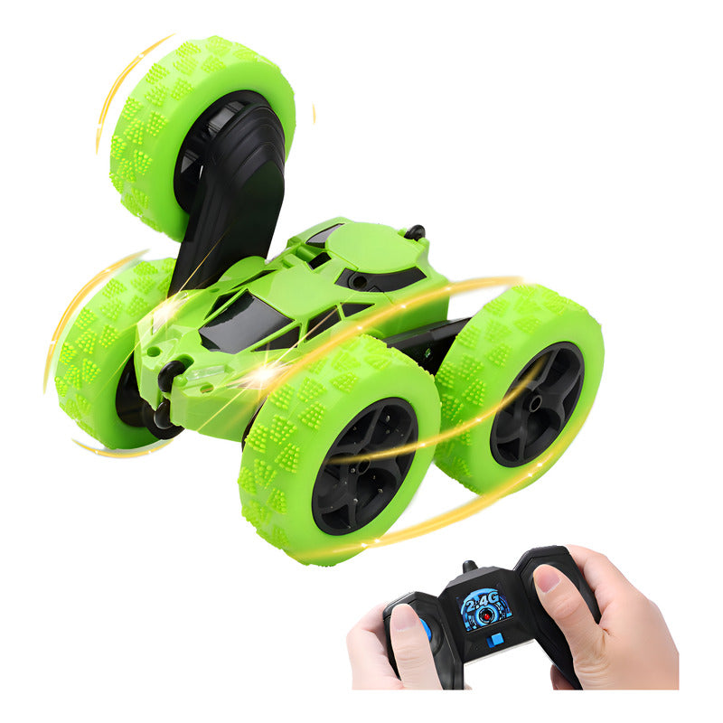 Auto Acrobático Stunt 360° Control Remoto Batería Recargable Color Verde